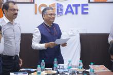 प्रोजेक्ट गवर्नेंस मीटिंग